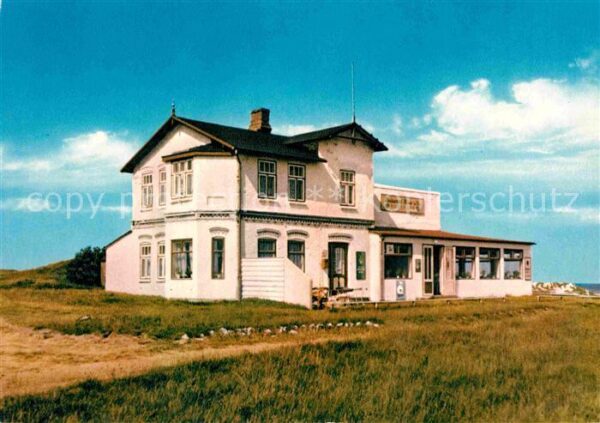 Morsum Sylt Gebäude in den Dünen