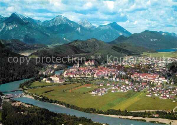 Fuessen Allgaeu Fliegeraufnahme mit Vilserkegel Roßberg