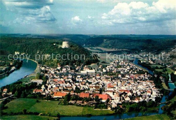 Kelheim Stadtbild mit Befreiungshalle Fliegerau