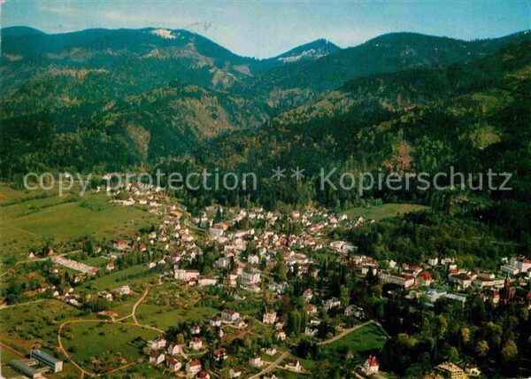 Badenweiler Thermalkurort im Schwarzwald Fliegerauf