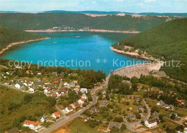 Edersee Sperrmauer Edertalsperre Schloss Waldec