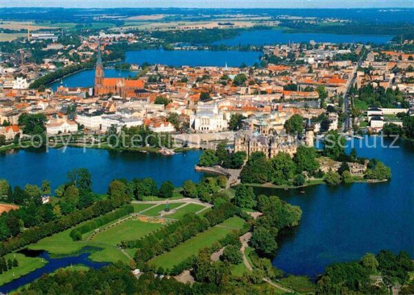 Schwerin Mecklenburg Landeshauptstadt Schloss Fliegeraufnahm