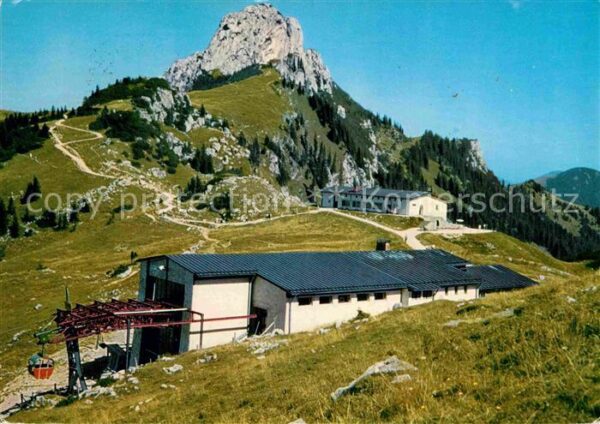 Kampenwand Chiemgau Seilbahn Bergstation mit Gaststätte