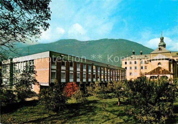 Brixen Suedtirol Kardinal Nikolaus Cusanus Akademie