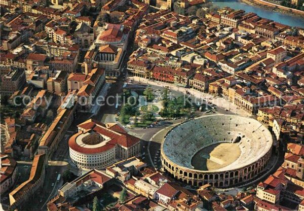 Verona Veneto Fliegeraufnahme mit Arena