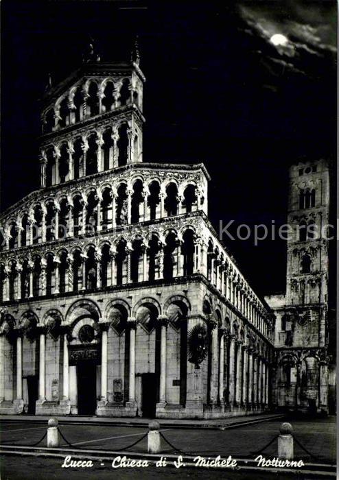 Lucca Chiesa di San Michele notturno