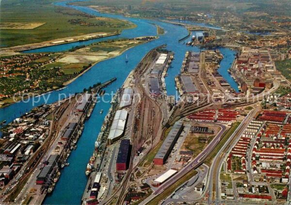 Bremen Hafen Fliegeraufnahme