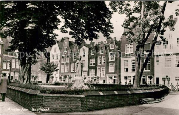 Amsterdam Niederlande Begijnhof Beginenstift Denkmal Statue