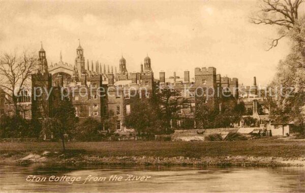 Eton Berkshire College from the River