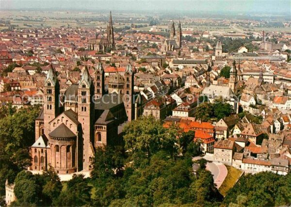 Speyer Rhein Kaiserdom mit Stadt von Osten Fliegerau