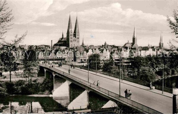 Luebeck Marienbrücke