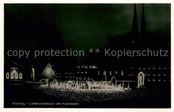 Altoetting Lichterprozession Kapellplatz Abendstim