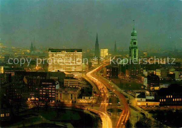 Hamburg Zentrum bei Nacht