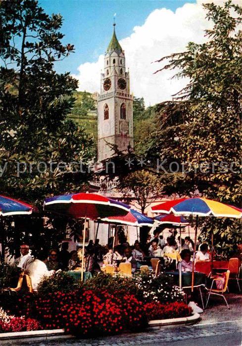 Meran Merano Strassencafe an der Promenade mit Pfarr