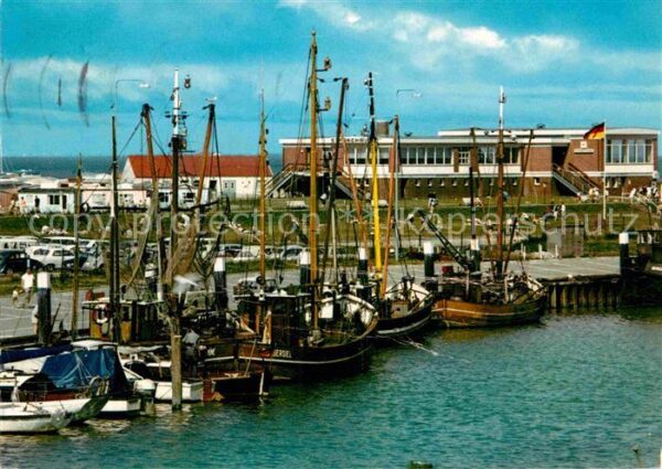 Bensersiel Partie im Hafen Fischkutter