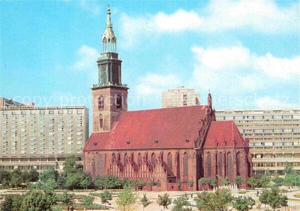 Berlin Marienkirche Hauptstadt der DDR