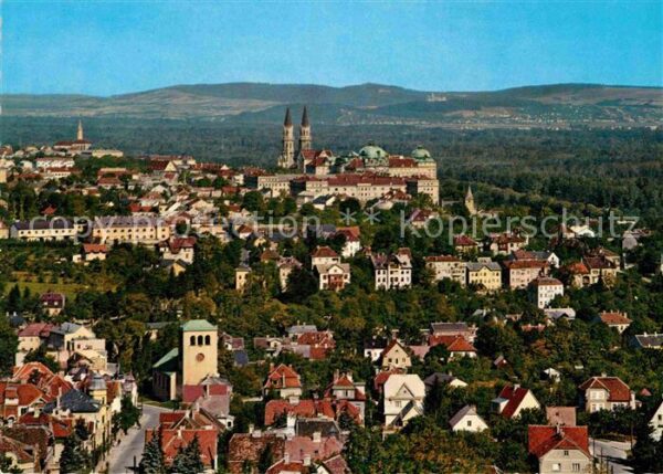 Klosterneuburg Fliegeraufnahme Burg Kreuzenstein