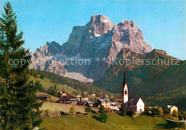 Selva di Cadore Kirchenpartie mit Monte Pelmo