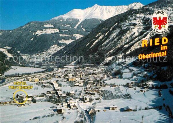 Ried Oberinntal Fliegeraufnahme mit Hotel Truyenhof