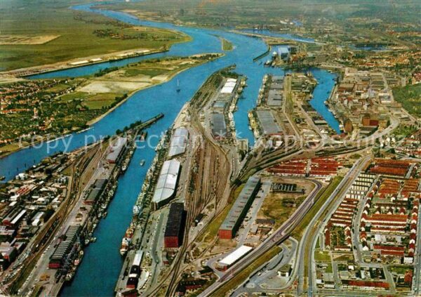 Bremen Fliegeraufnahme Hafen