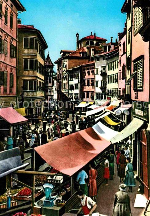 Bozen Suedtirol Obstplatz