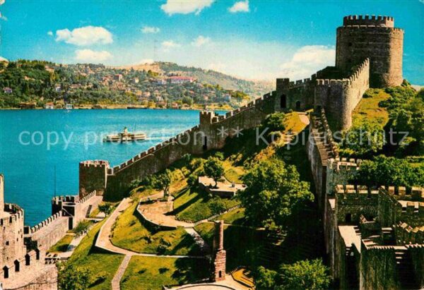 Istanbul Constantinopel Rumelihisar im Bosporus Burg