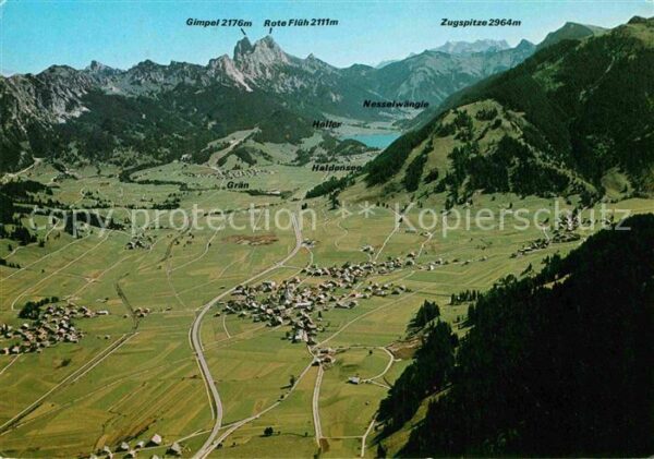 Tannheim Tirol Fliegeraufnahme Zugspitze Haldensee