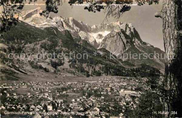 Garmisch-Partenkirchen Panorama Blick gegen Zugspitzgruppe Wet