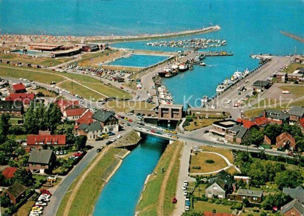 Bensersiel Luftaufnahme mit Seewasser Wellenschwim