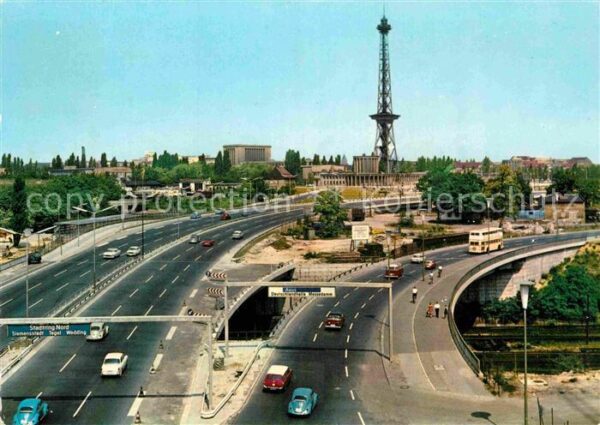 Berlin Schnellstrassen mit Funkturm