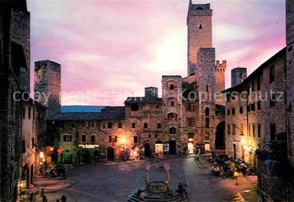 San Gimignano Piazza della Cisterna