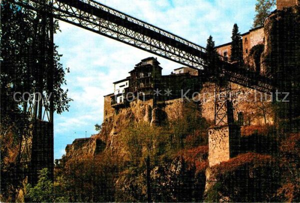 Cuenca Castilla-La Mancha Espana Casas Colgadas puente de San Pablo Sobr