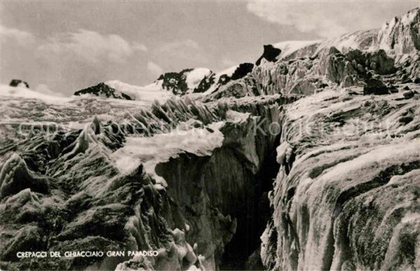Aosta Crepacci del Ghiacciaio Gran Paradiso