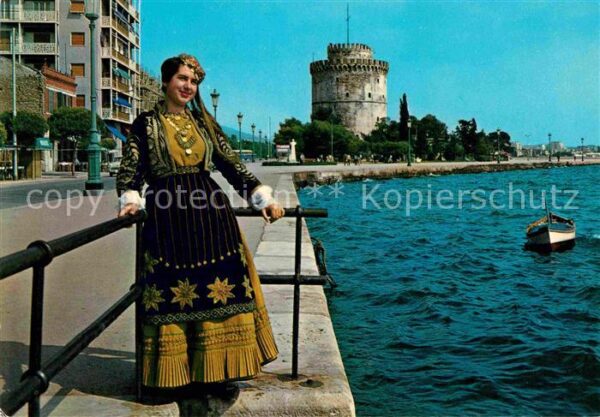 Thessaloniki Frau in Typischer Tracht