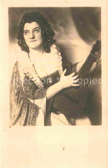 Mandoline Frau Foto Hofatelier Klebusch Mannheim