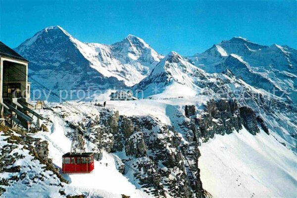 Seilbahn Männlichen Bergstation Hotel Eiger Mönc