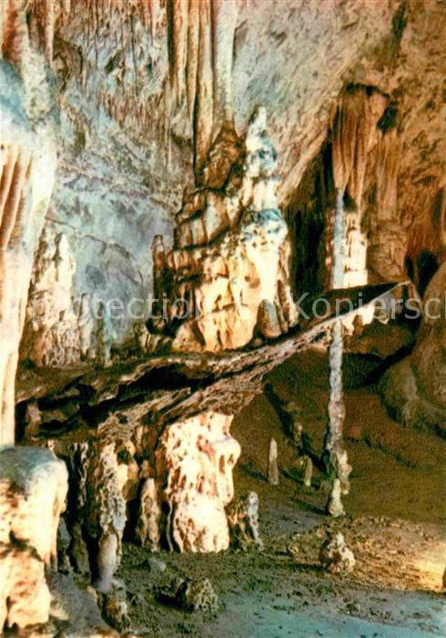Hoehlen Caves Grottes Moravsky Krad Punkvahöhle Regenschirm