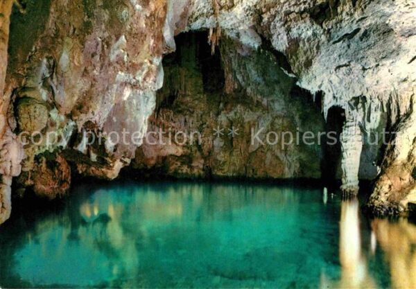 Hoehlen Caves Grottes Conca dei Marini Amalfi Grotta di Smera