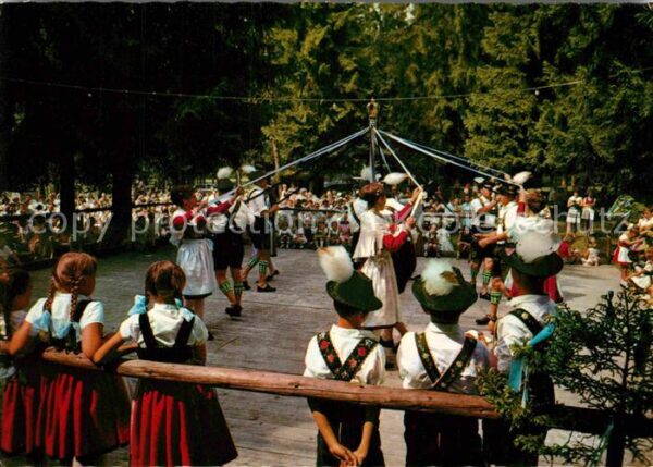 Tanz Taenzer Bandltanz Trachtenfest