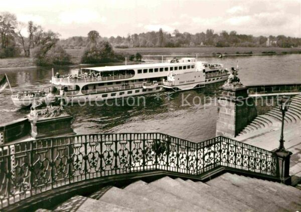 Motorschiffe MS Ernst Thälmann Dresden-Pillnitz