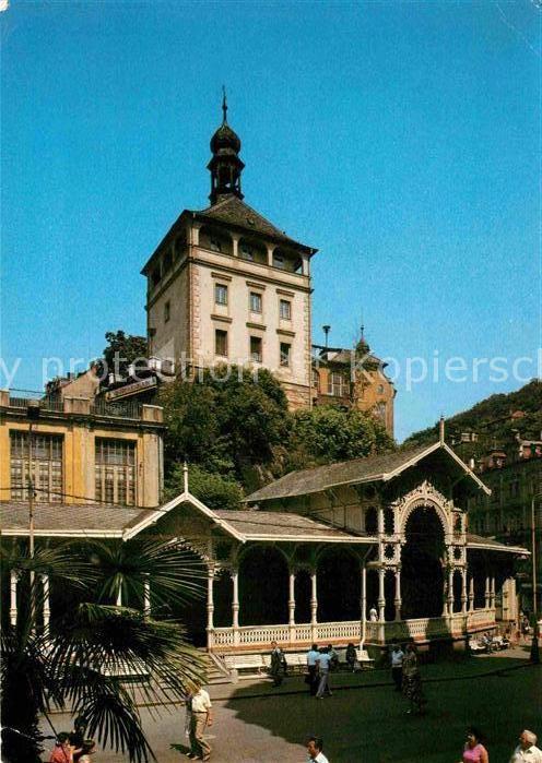 Karlovy Vary Trzni kolonada se zameckou vezi Marktko