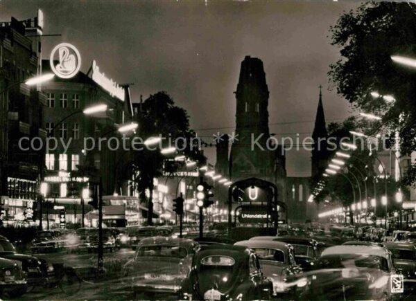 Berlin Kurfürstendamm Gedächtniskirche Nachtau