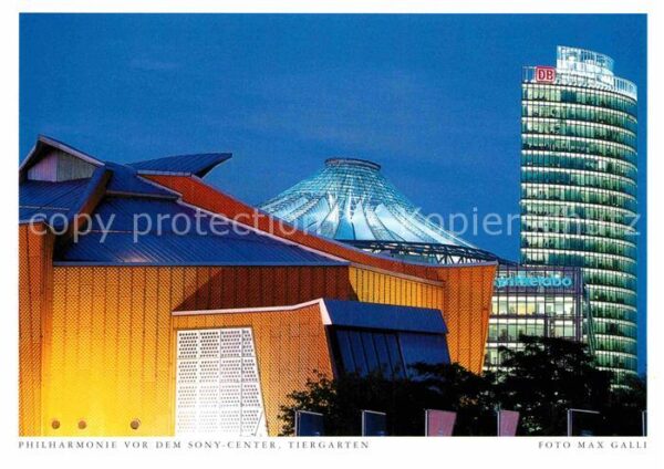 Tiergarten Berlin Philharmonie vor dem Sony Center Nachta