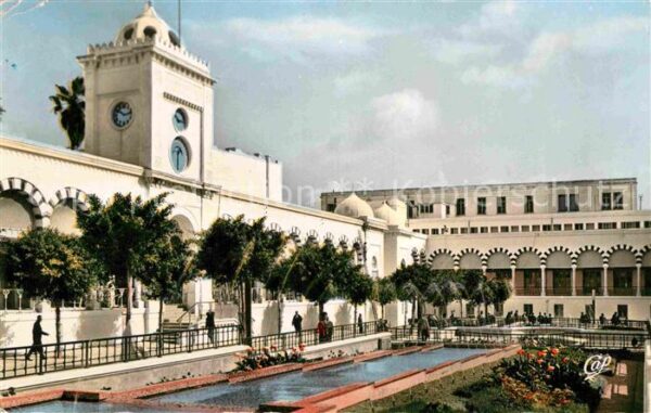 Tunis Place du Gouvernement