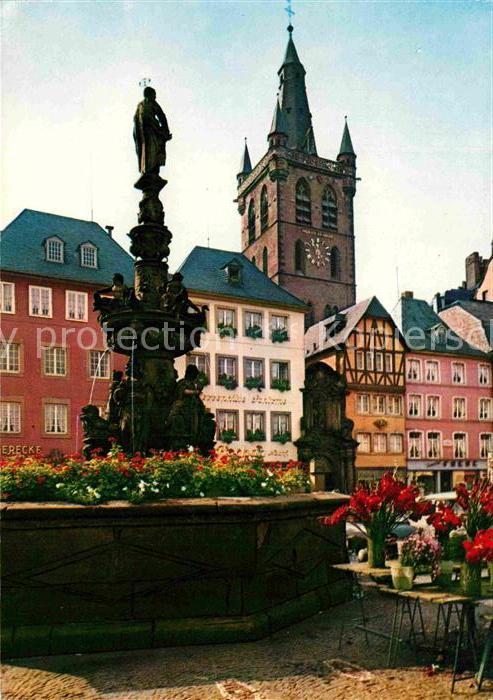 Trier Marktbrunnen St.-Gangolf-Kirche