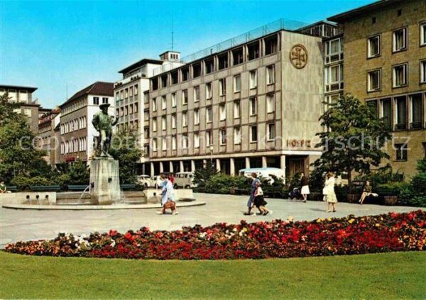 Bielefeld Kirchplatz mit Leineweber-Denkmal