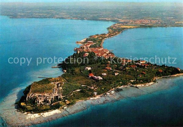 Sirmione Lago di Garda Fliegeraufnahme