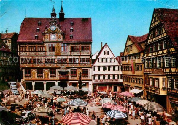 Tuebingen Marktplatz mit Rathaus Altstadt Fachwer