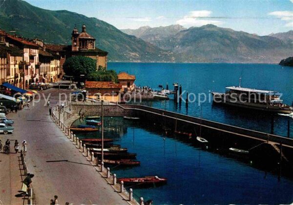 Cannobio Lago Maggiore Hafen Personenschiff