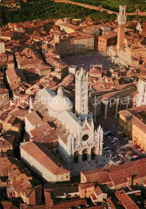 Siena Fliegeraufnahme Kathedrale Palast